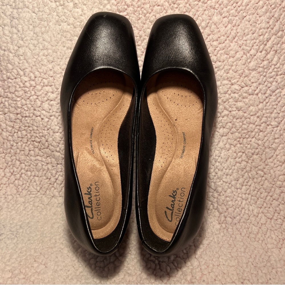 Clarks Collection Ultimate Comfort Black Heels – Size 7.5
